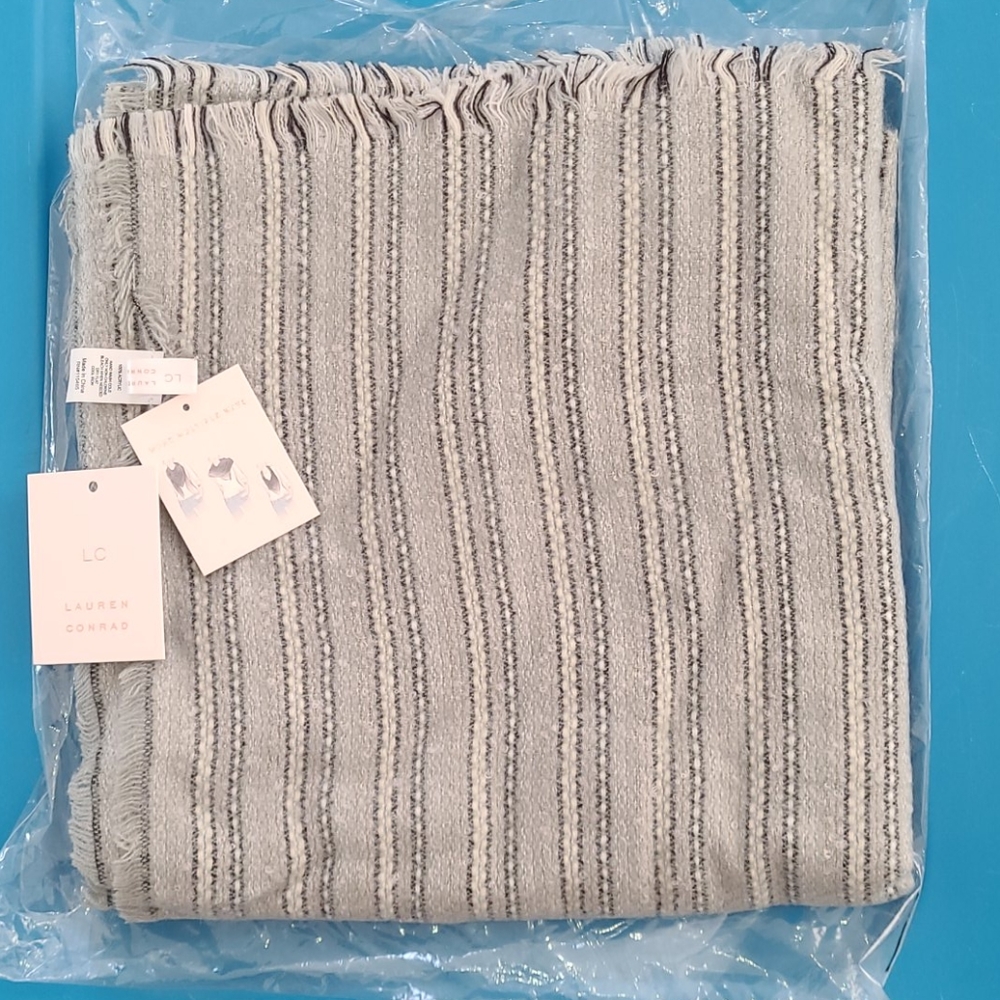 Lauren conrad scarf